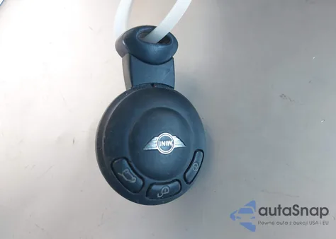 2010 Mini Cooper Clubman from USA, damaged, VIN WMWML3C57ATX36724